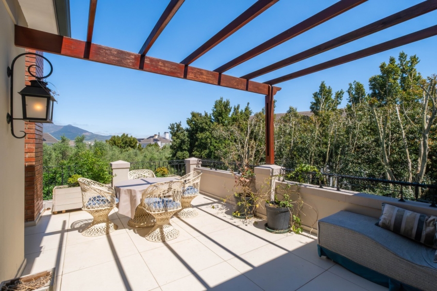 5 Bedroom Property for Sale in Val De Vie Estate Western Cape